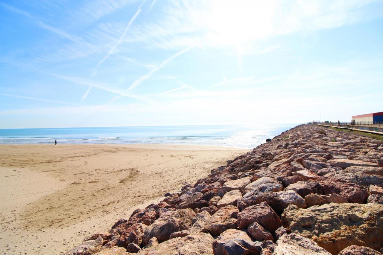 Global Properties, Apartamento Con 2 Habitaciones Y Perfecta Ubicacion En La Playa Sagunto Zewnętrze zdjęcie
